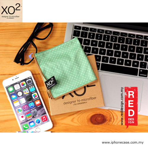 Picture of XO2 Design Hi-Microfiber for iPad Camera Laptop Eye Glasses Handkerchief - Firty Polka Dot Green