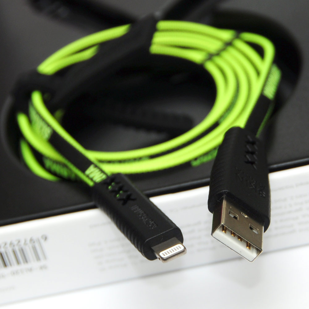 Picture of Skinarma Tenso MFI Certified 3A Rapid Charge and Sync Lightning Cable 120CM (Green)